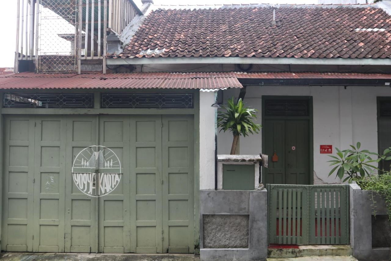 Yogyakarta Bnb Malioboro Екстер'єр фото