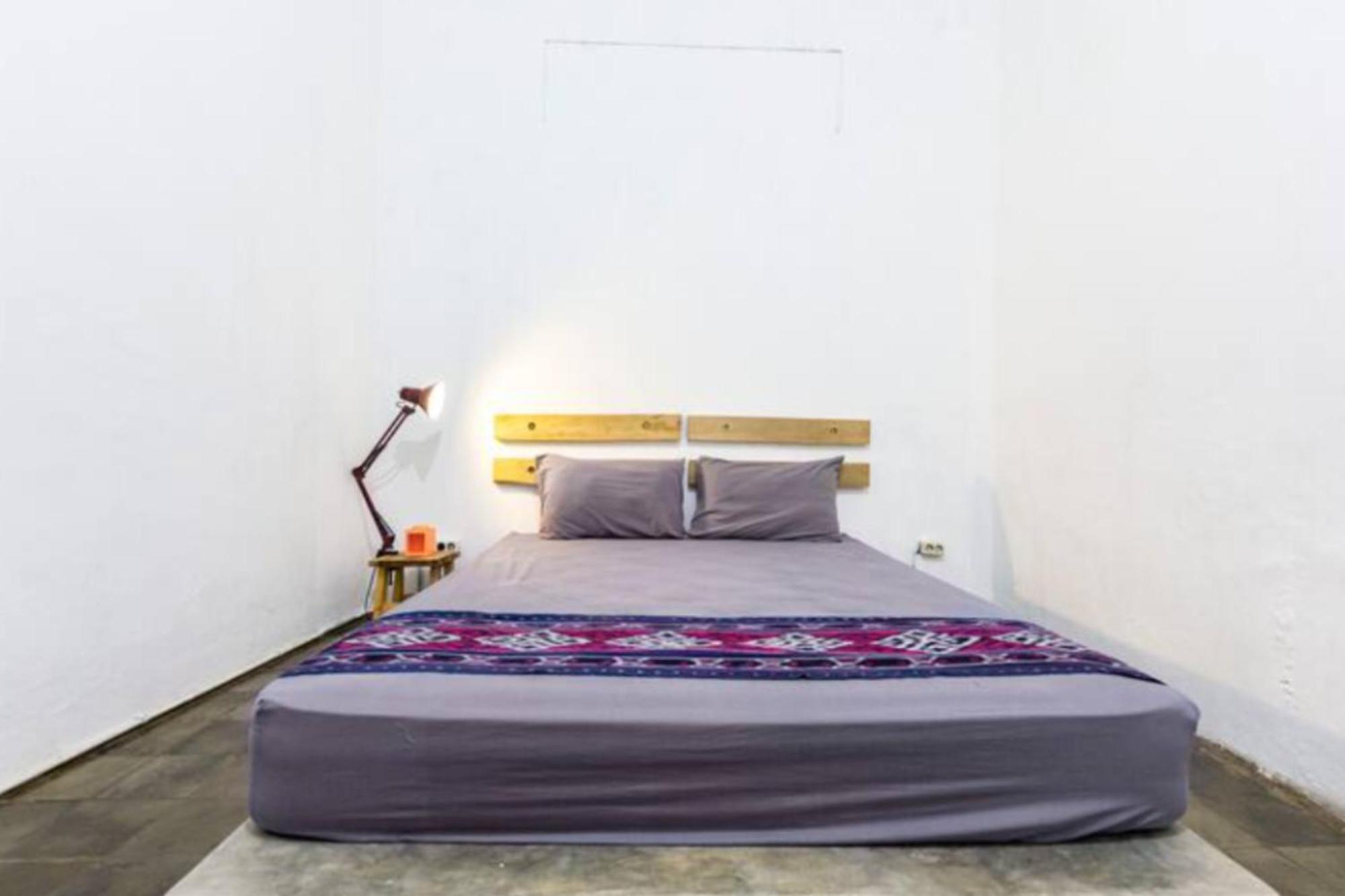 Yogyakarta Bnb Malioboro Номер фото